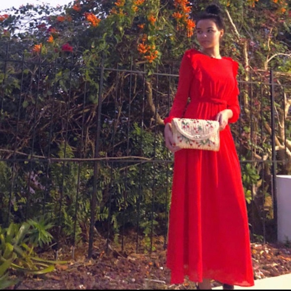 Red maxi. S, M, and L available - Picture 3 of 9